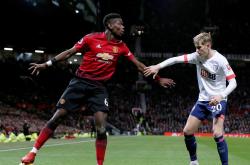 开云体育-阿斯顿维拉对决曼联，老特拉福德大战的简单介绍