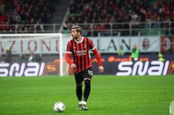 开云下载-关于米兰后防失守，防守端存在隐患的信息