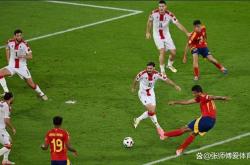 开云体育APP下载-欧洲俱乐部赛事中的一场强强对决