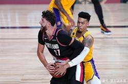 开云体育中国-巨星夺冠后表现飙升，团队士气高涨