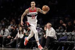 开云体育APP下载-篮网完胜76人，凯尔·库兹马惊艳世界的简单介绍