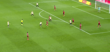 FLY横扫G2,Gumayusi拿下关键大龙全球总决赛3:0(首尔) FLY横扫G2,Gumayusi拿下关键大龙全球总决赛3:0(首尔)