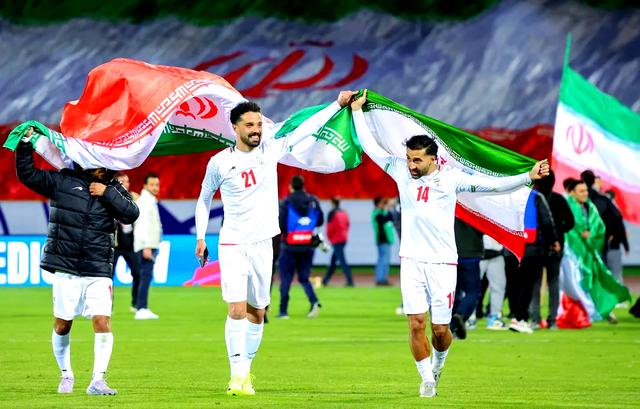 伊朗球队喜获胜利,晋级赛事次轮 伊朗球队喜获胜利,晋级赛事次轮
