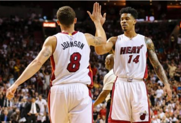 冷门频现,弱队诠释惊喜反攻的简单介绍 冷门频现,弱队诠释惊喜反攻的简单介绍