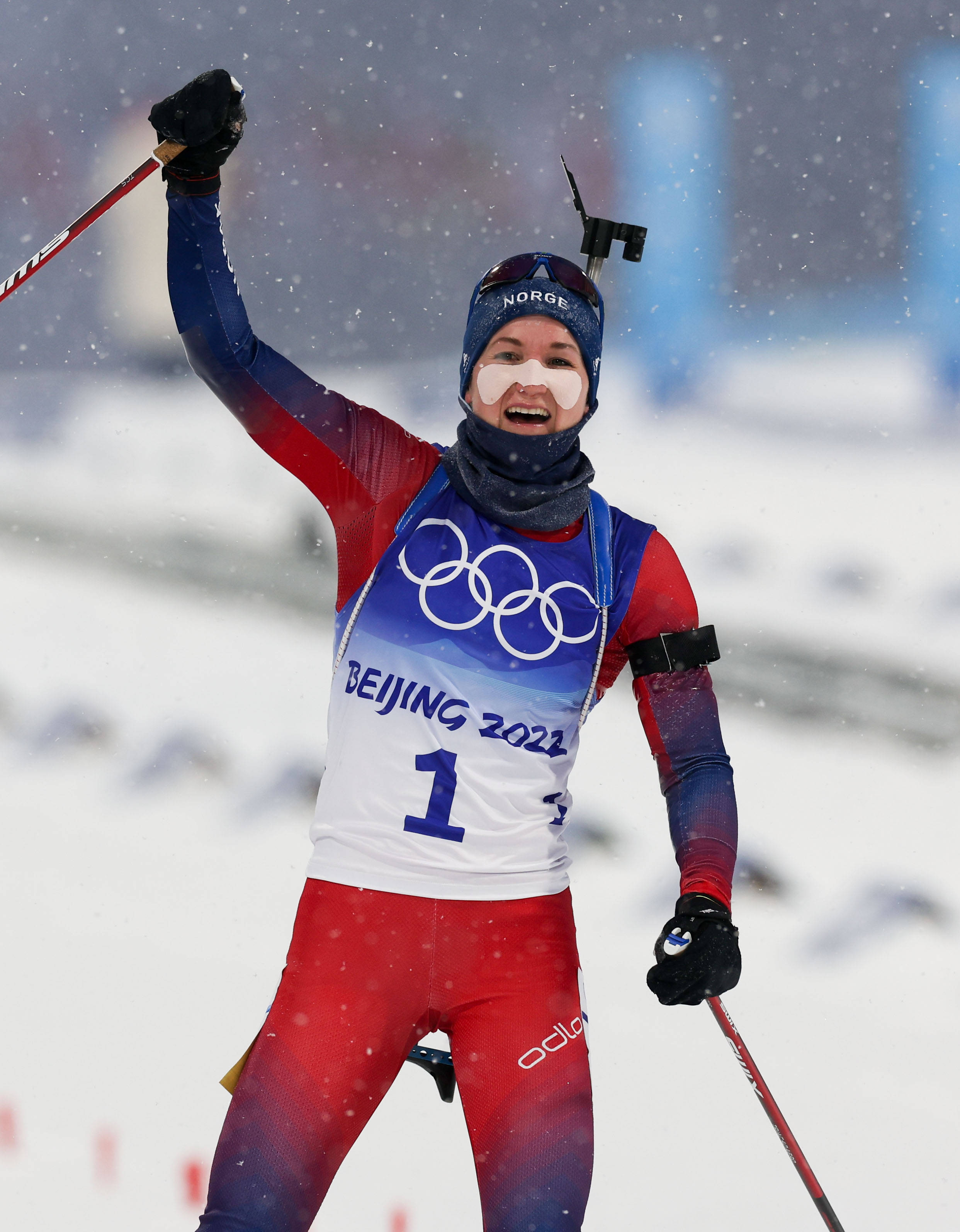 关于中国力克瑞典，加维打破历史纪录的信息