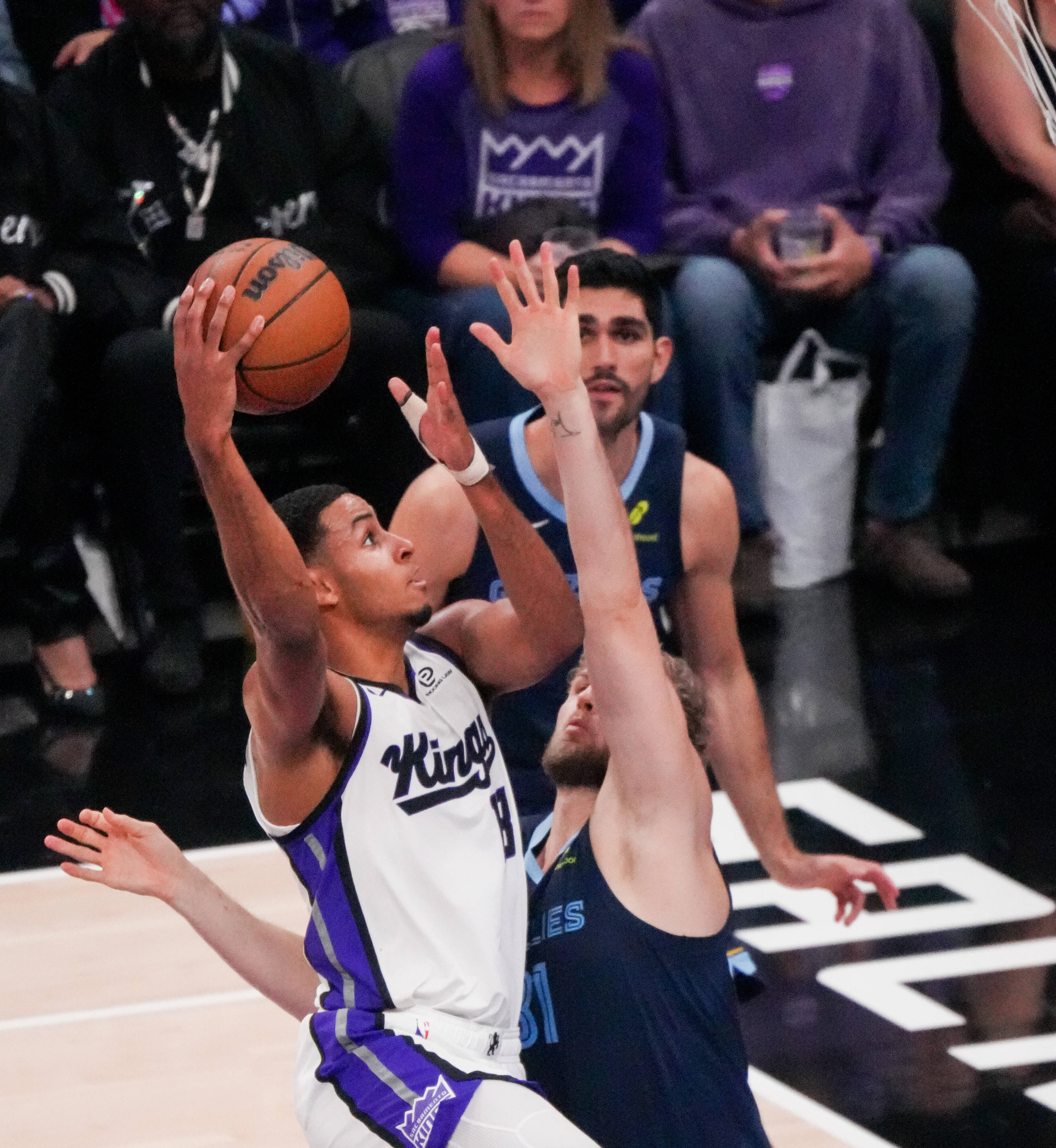 灰熊绝杀爵士，哈登带队取胜