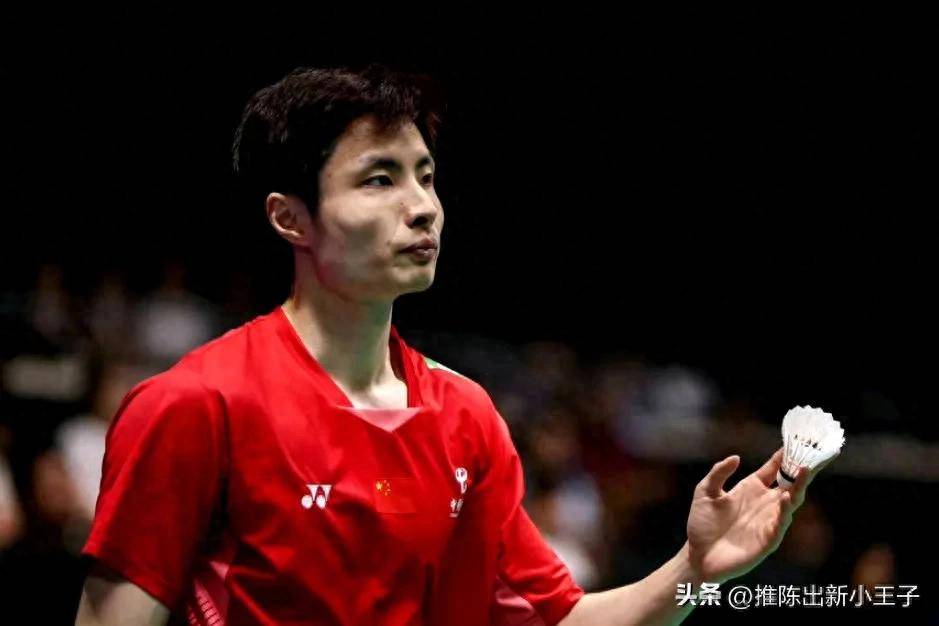 中国队完胜丹麦队，石宇奇统治全场